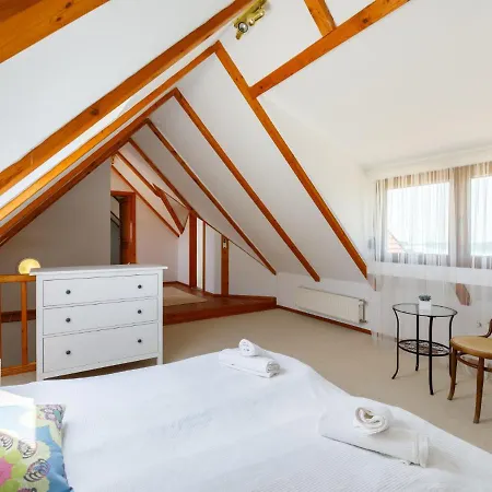 Сasa de vacaciones Holiday Majsa By Interhome *