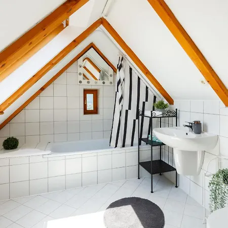 Vakantiehuis Holiday Majsa By Interhome Badacsonyörs
